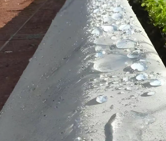 鱼峰硅烷浸渍涂料在混凝土保护中的应用