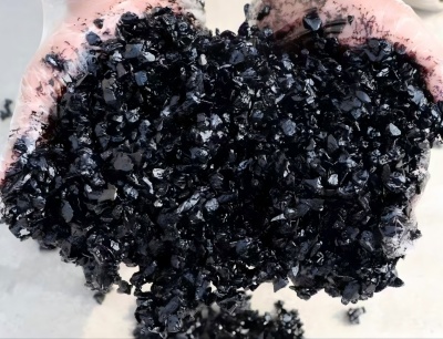 鱼峰沥青冷补料（沥青砂）的优势特点与施工流程解析